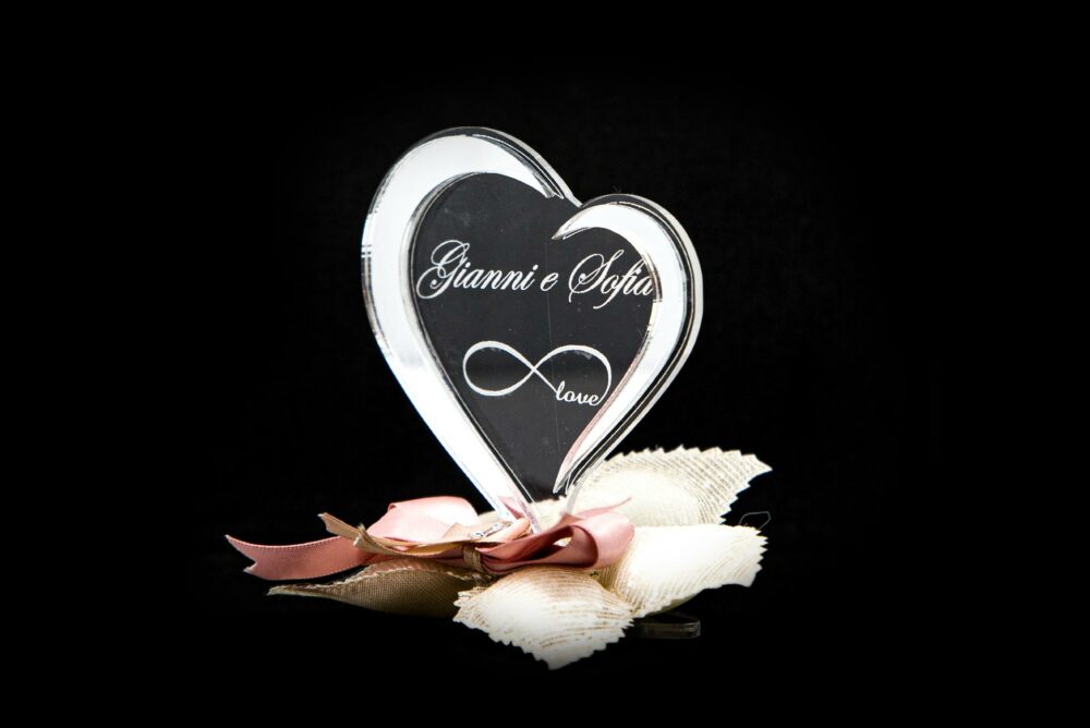 Amore Infinito - Cuore in Plexiglas in versione accessorio per Bomboniera Regplex Personalizzabile - immagine 4