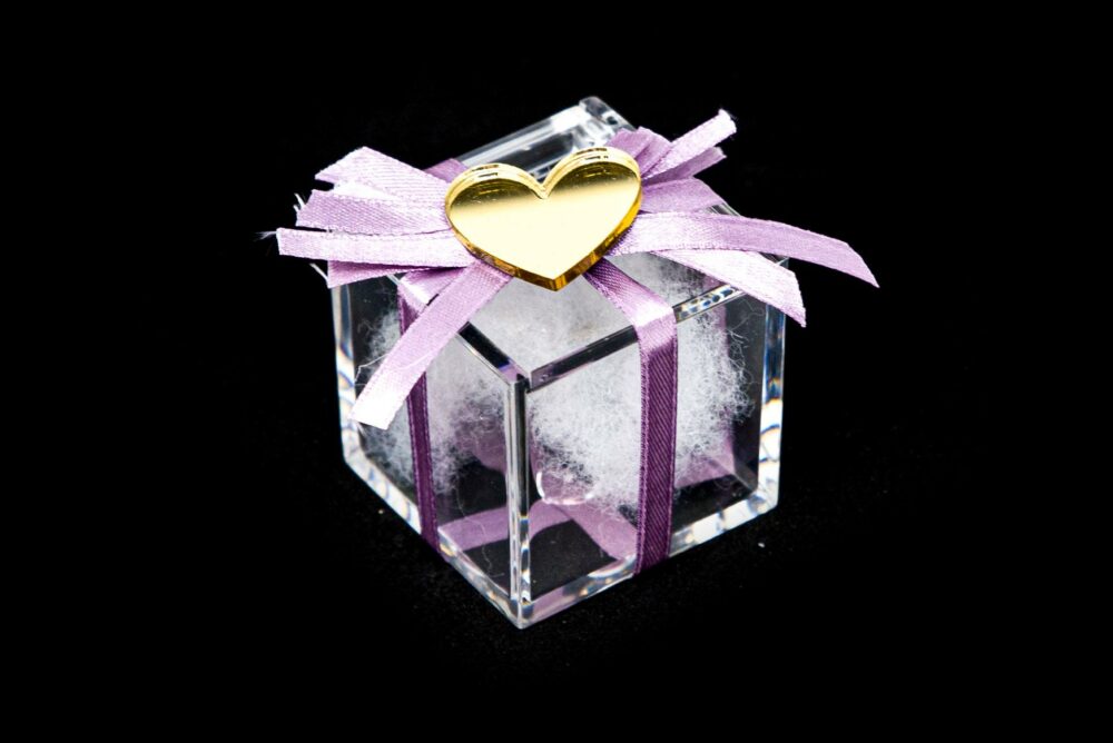 Cuore in Plexiglas in versione accessorio per Bomboniera Regplex Personalizzabile - immagine 5