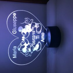 Lampada a Cuore per Innamorati con Scritta Personalizzata Regplex Base LED RGB - immagine 5