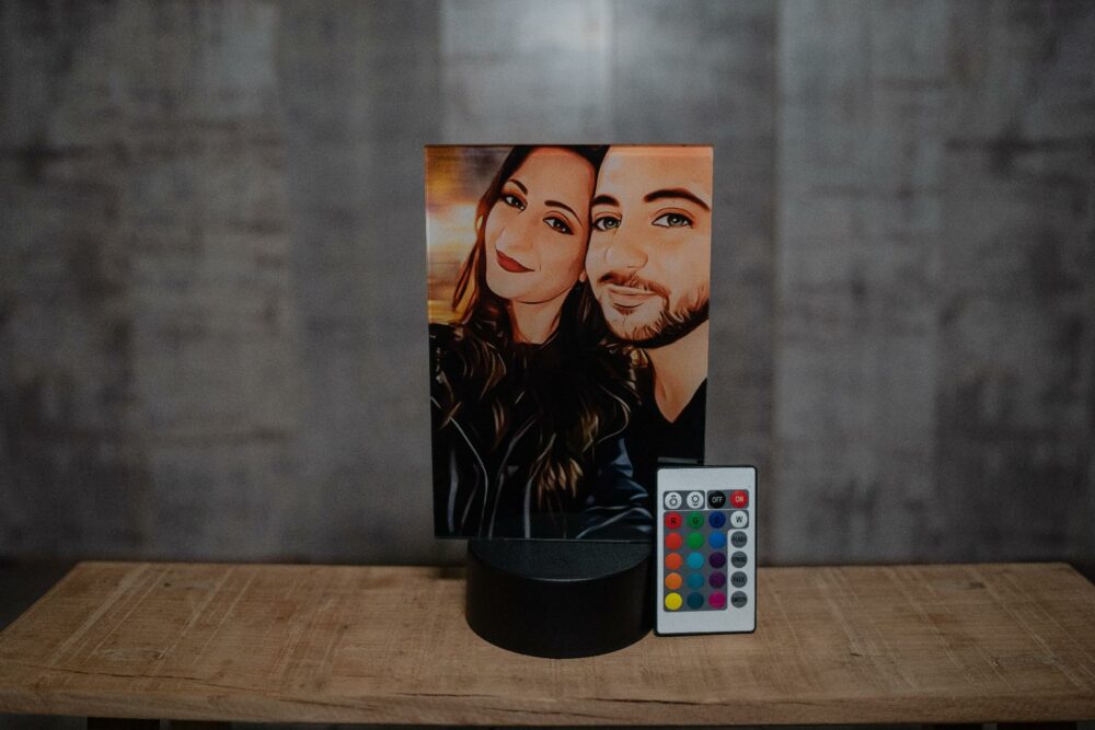 Lampada con Stampa Personalizzata effetto Cartoon Regplex Base LED RGB - immagine 2