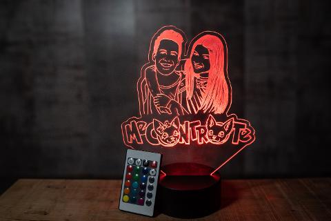 Lampada Me Contro Te con Scritta Personalizzata Regplex Base LED RGB