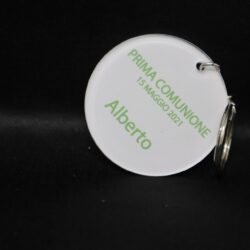 Medaglietta Portachiave/Calamita in Plexiglas in versione accessorio per Bomboniera Regplex Personalizzata - immagine 3