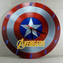 Orologio da parete in Plexiglas Captain America's shield Regplex tema Marvel - immagine 2