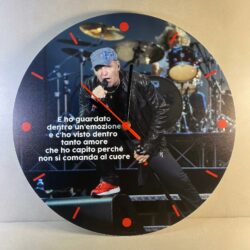Orologio da parete in Plexiglass Regplex Vasco Rossi - immagine 3