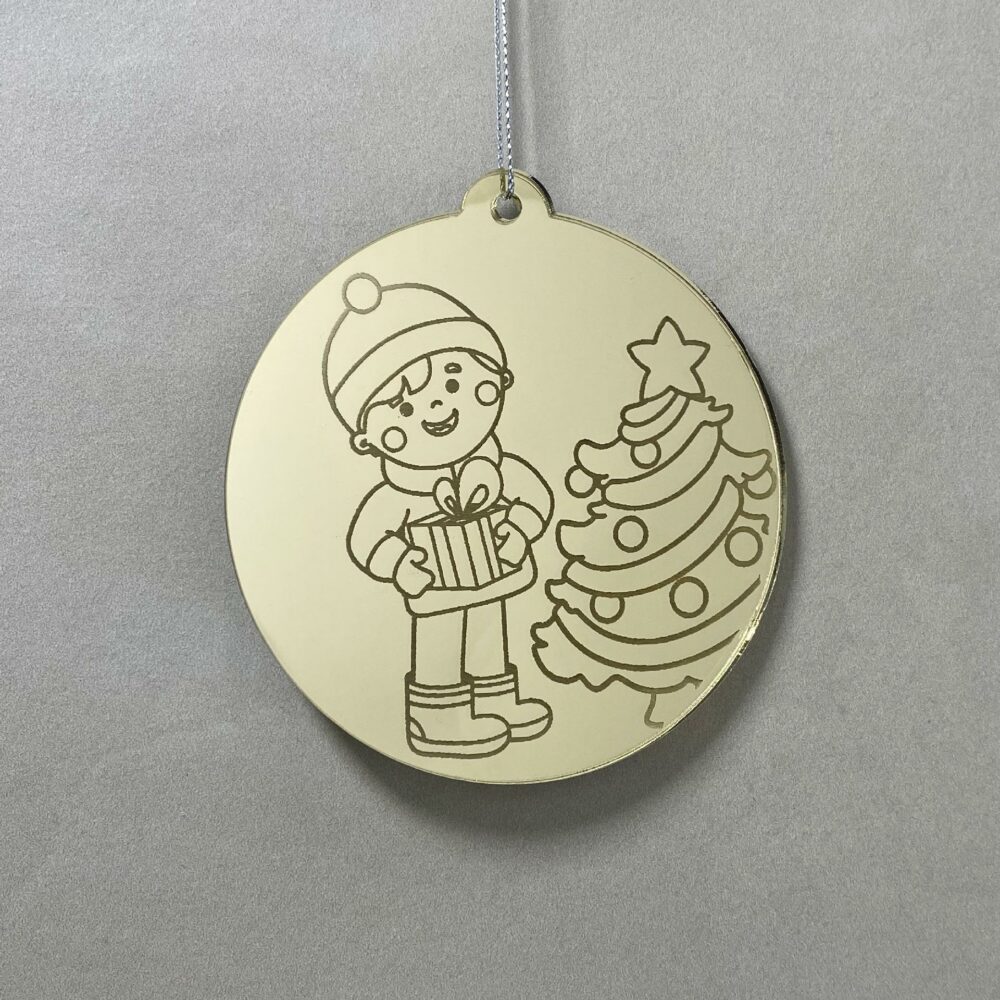Pallina di Natale con incisione Famiglia Regplex in Plexiglas PN-121 - immagine 3