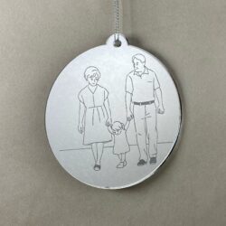 Pallina di Natale con incisione Famiglia Regplex in Plexiglas PN-56 - immagine 2