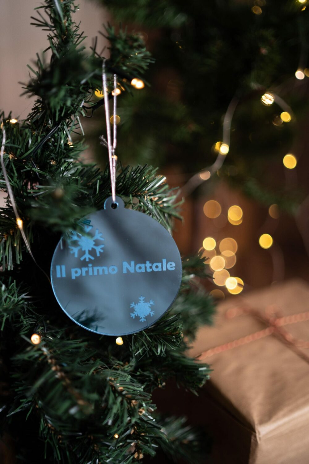 Pallina di Natale - "Il Primo Natale di... " - Decorazioni in Plexiglas Regplex Scritta Personalizzata PNP-3 - immagine 5