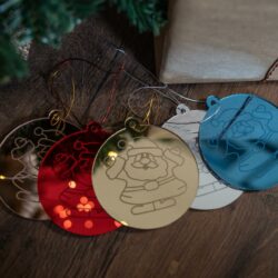 Pallina di Natale specchiata con incisione Babbo Natale Regplex in Plexiglas PN-9 - immagine 3