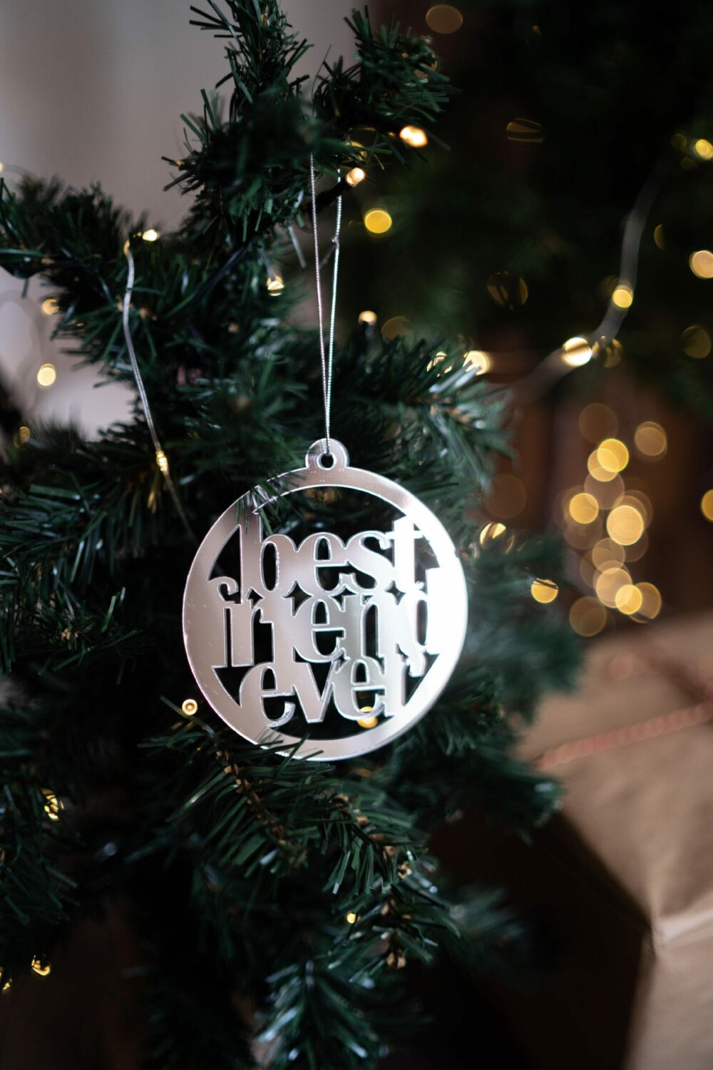 Pallina di Natale specchiata con incisione BEST FRIEND EVER Regplex in Plexiglas PN-17 - immagine 2