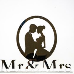 Scritta Mr & Mrs in Plexiglas Regplex Sposi e Anello - immagine 3